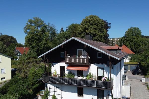Prenájom bytu 4-izbový 110 m², Starnberg, Bavorsko Prenájom bytu 4-izbový 110 m², Starnberg, Bavorsko