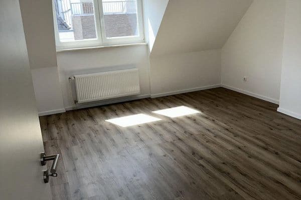 Prenájom bytu 3-izbový 65 m², Bocholt, Severné Porýnie - Westfálsko Prenájom bytu 3-izbový 65 m², Bocholt, Severné Porýnie - Westfálsko