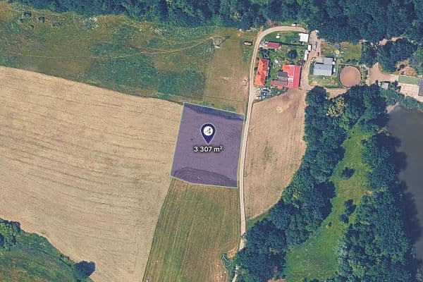 Predaj pozemku 3.307 m², Mníšek pod Brdy Predaj pozemku 3.307 m², Mníšek pod Brdy