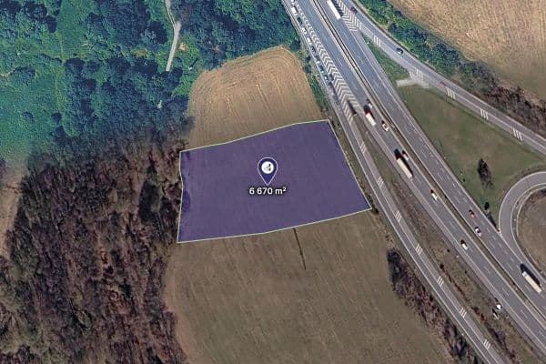 Predaj pozemku 6.670 m², Mirošovice Predaj pozemku 6.670 m², Mirošovice