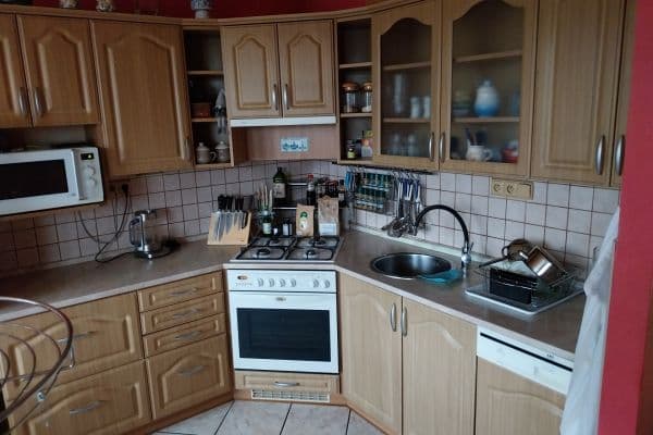 Predaj bytu 3-izbový 73 m², Litevská, Kladno Predaj bytu 3-izbový 73 m², Litevská, Kladno