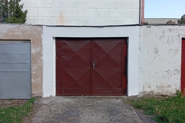 Predaj garáže 18 m², Kolín, Středočeský kraj Predaj garáže 18 m², Kolín, Středočeský kraj