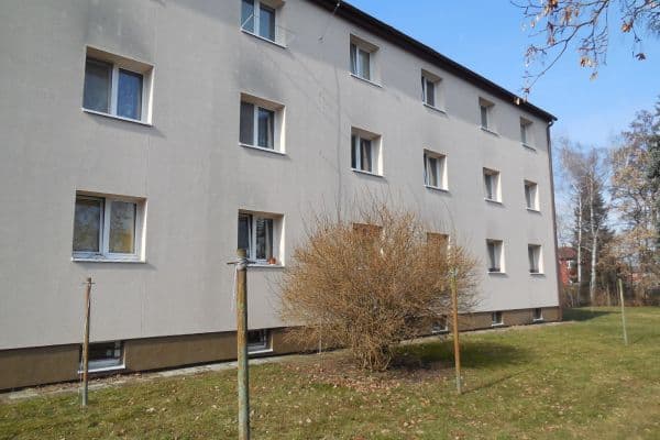 Prenájom bytu 1-izbový 33 m², Školská, Pardubice Prenájom bytu 1-izbový 33 m², Školská, Pardubice