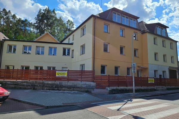 Prenájom bytu 4-izbový 107 m², Dalibora z Myšlína, Doksy, Liberecký kraj Prenájom bytu 4-izbový 107 m², Dalibora z Myšlína, Doksy, Liberecký kraj