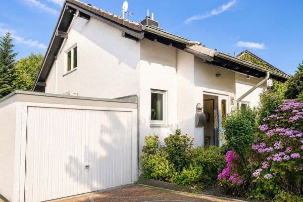 Prenájom domu 140 m², pozemok 507 m², Haan-Gruiten Prenájom domu 140 m², pozemok 507 m², Haan-Gruiten