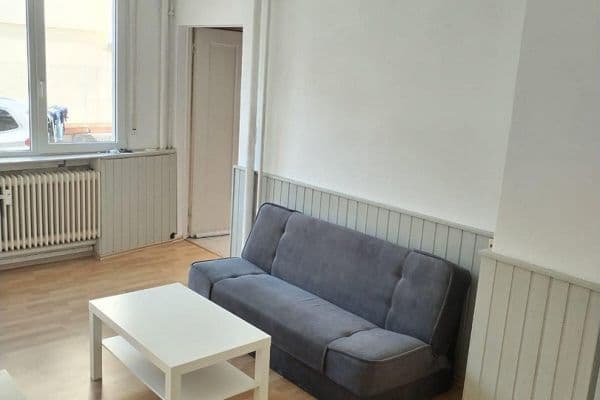 Prenájom bytu 2-izbový 55 m², Saalbaustraße 35, Darmstadt Prenájom bytu 2-izbový 55 m², Saalbaustraße 35, Darmstadt