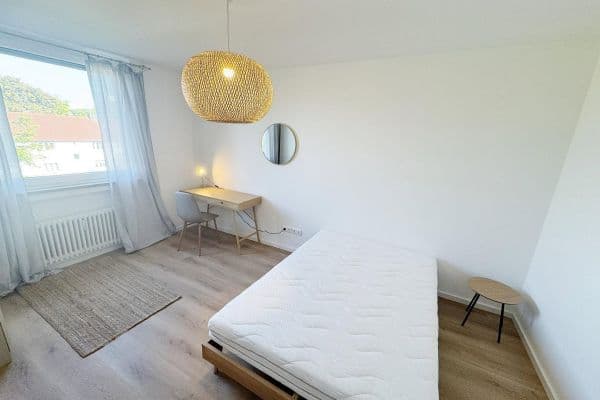 Prenájom bytu 14 m², Brieger Straße 9, München, Bavorsko Prenájom bytu 14 m², Brieger Straße 9, München, Bavorsko