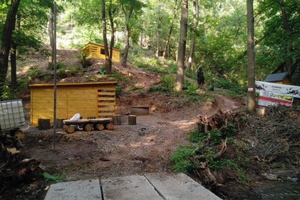 Predaj rekreačného objektu 32 m², pozemok 1.313 m², Draháňské údolí, Zdiby Predaj rekreačného objektu 32 m², pozemok 1.313 m², Draháňské údolí, Zdiby