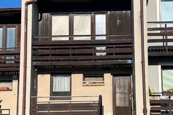 Predaj domu 150 m², pozemok 93 m², Za Lípou, Hradec Králové Predaj domu 150 m², pozemok 93 m², Za Lípou, Hradec Králové
