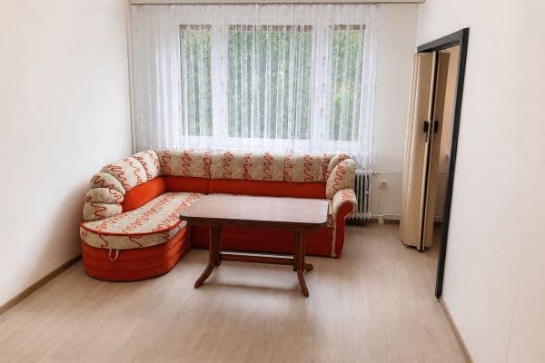 Prenájom bytu 3-izbový 55 m², Moskevská, Most Prenájom bytu 3-izbový 55 m², Moskevská, Most
