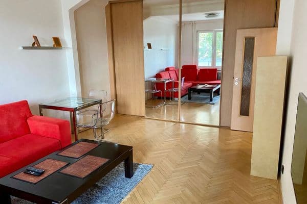 Prenájom bytu 2-izbový 53 m², Martinčekova, Ružinov Prenájom bytu 2-izbový 53 m², Martinčekova, Ružinov