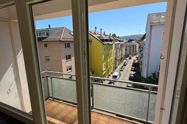 Prenájom bytu 2-izbový 62 m², Kornbergstr 50, Stuttgart Prenájom bytu 2-izbový 62 m², Kornbergstr 50, Stuttgart