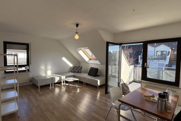 Prenájom bytu 2-izbový 53 m², Brunnenstraße 31, Böblingen Prenájom bytu 2-izbový 53 m², Brunnenstraße 31, Böblingen