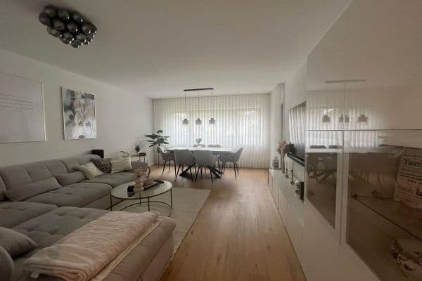 Predaj bytu 3-izbový 86 m², Göppingen Predaj bytu 3-izbový 86 m², Göppingen