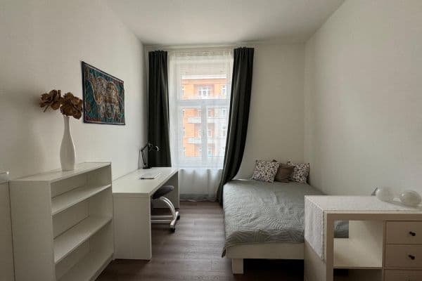 Prenájom bytu 4-izbový 124 m², Kounicova, Brno Prenájom bytu 4-izbový 124 m², Kounicova, Brno