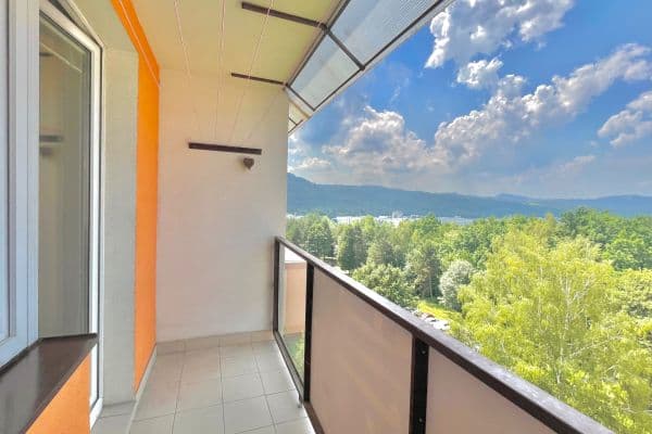 Predaj bytu 3-izbový 69 m², Oděská, Rožnov pod Radhoštěm Predaj bytu 3-izbový 69 m², Oděská, Rožnov pod Radhoštěm