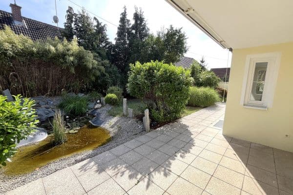 Predaj domu 204 m², pozemok 542 m², Mickhausen Predaj domu 204 m², pozemok 542 m², Mickhausen