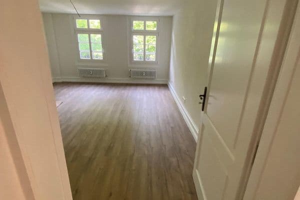 Prenájom bytu 4-izbový 110 m², Bad Schwalbach Prenájom bytu 4-izbový 110 m², Bad Schwalbach