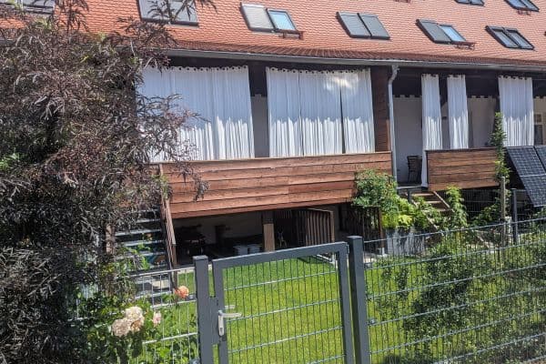 Prenájom domu 175 m², pozemok 225 m², Bahnhofstrasse 19, Obertraubling Prenájom domu 175 m², pozemok 225 m², Bahnhofstrasse 19, Obertraubling