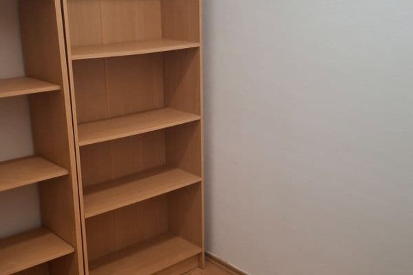 Prenájom bytu 1-izbový 50 m², Platanová, Litoměřice Prenájom bytu 1-izbový 50 m², Platanová, Litoměřice