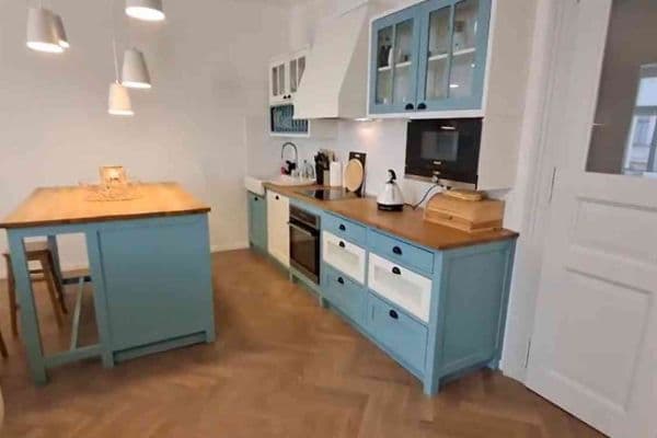 Prenájom bytu 2-izbový 84 m², Valentinská, Prague Prenájom bytu 2-izbový 84 m², Valentinská, Prague