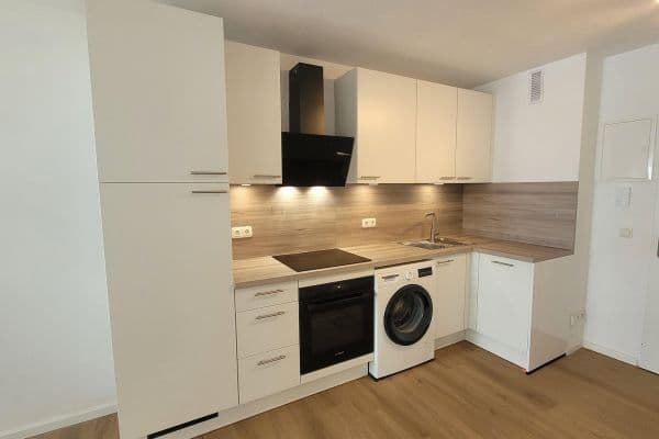 Prenájom bytu 1-izbový 31 m², Kelheimerstraße 12, München, Bavorsko Prenájom bytu 1-izbový 31 m², Kelheimerstraße 12, München, Bavorsko