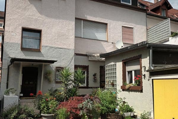 Prenájom bytu 2-izbový 70 m², Herne Prenájom bytu 2-izbový 70 m², Herne