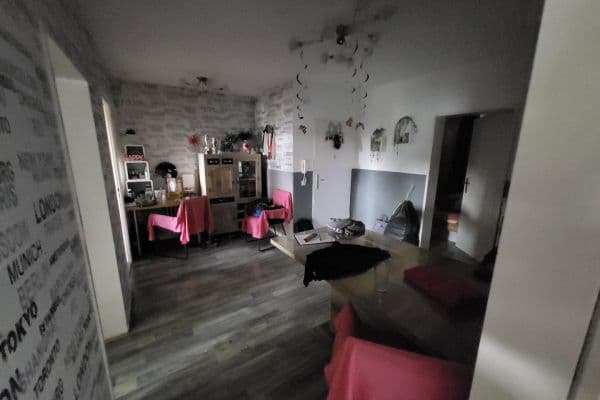 Prenájom bytu 3-izbový 87 m², Pinneberger Straße 55, Wedel Prenájom bytu 3-izbový 87 m², Pinneberger Straße 55, Wedel