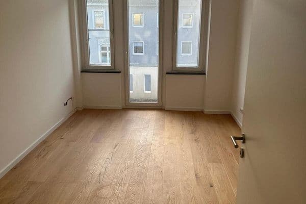 Predaj bytu 4-izbový 69 m², Düsseldorf Predaj bytu 4-izbový 69 m², Düsseldorf
