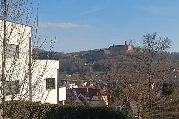 Prenájom bytu 3-izbový 100 m², Hagleite 32, Kulmbach Prenájom bytu 3-izbový 100 m², Hagleite 32, Kulmbach