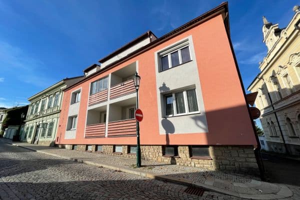 Prenájom bytu 2-izbový 55 m², Česká, Kutná Hora Prenájom bytu 2-izbový 55 m², Česká, Kutná Hora