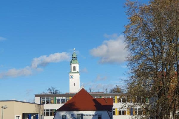 Prenájom bytu 2-izbový 49 m², Ulrichstr. 10, Vöhringen, Bavorsko Prenájom bytu 2-izbový 49 m², Ulrichstr. 10, Vöhringen, Bavorsko