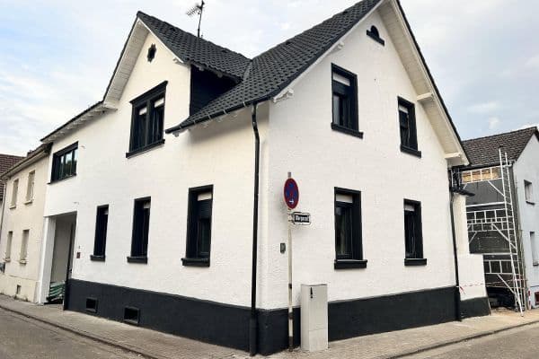Predaj domu 139 m², pozemok 186 m², Roßdorf Predaj domu 139 m², pozemok 186 m², Roßdorf