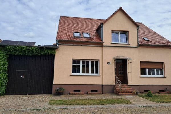 Predaj domu 192 m², pozemok 2.350 m², Wiesenburg/Mark Predaj domu 192 m², pozemok 2.350 m², Wiesenburg/Mark