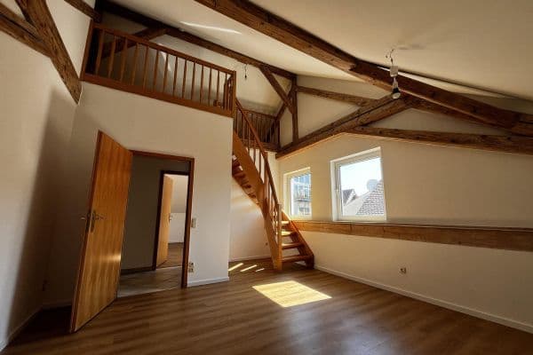 Prenájom bytu 4-izbový 115 m², Kelheim Prenájom bytu 4-izbový 115 m², Kelheim