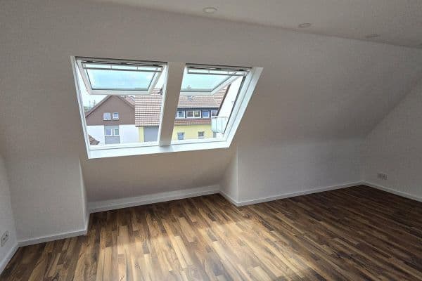 Prenájom bytu 3-izbový 52 m², Stuttgart Prenájom bytu 3-izbový 52 m², Stuttgart