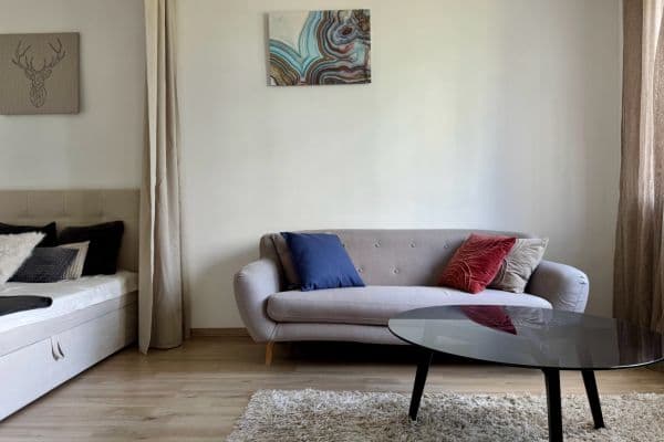 Predaj bytu 1-izbový 34 m², Peroutkova, Praha Predaj bytu 1-izbový 34 m², Peroutkova, Praha