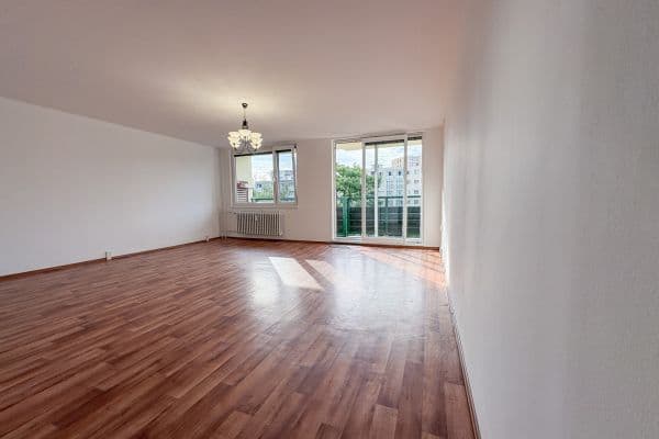 Predaj bytu 3-izbový 93 m², U Kněžské louky, Praha Predaj bytu 3-izbový 93 m², U Kněžské louky, Praha