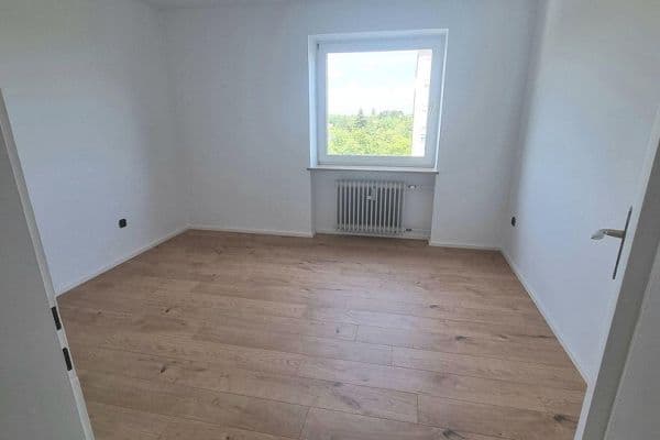 Predaj bytu 3-izbový 66 m², München, Bavorsko Predaj bytu 3-izbový 66 m², München, Bavorsko