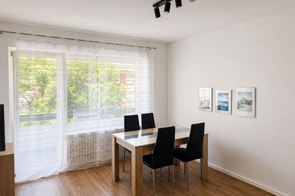 Prenájom bytu 2-izbový 62 m², Beethovenstrasse 48, Neu Isenburg Prenájom bytu 2-izbový 62 m², Beethovenstrasse 48, Neu Isenburg