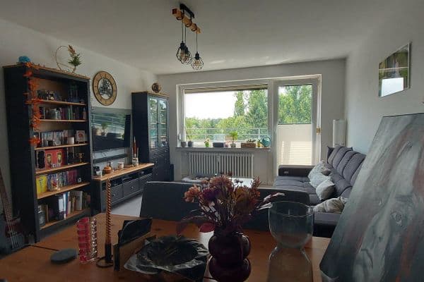 Prenájom bytu 2-izbový 63 m², Bedingrader Str., Essen Prenájom bytu 2-izbový 63 m², Bedingrader Str., Essen
