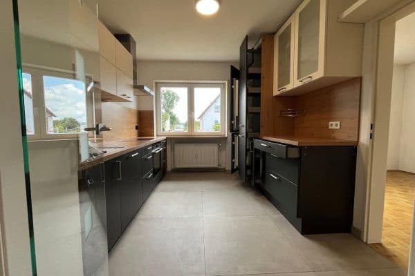 Prenájom bytu 3-izbový 89 m², Möhrendorf Prenájom bytu 3-izbový 89 m², Möhrendorf