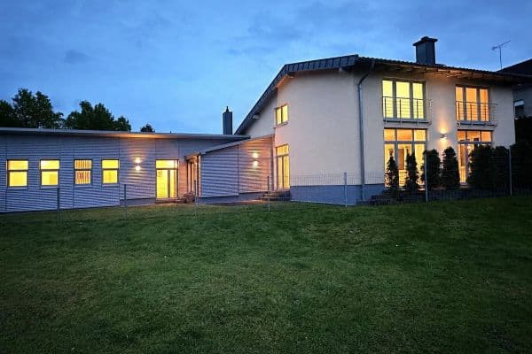 Predaj domu 235 m², pozemok 580 m², Bergisch Gladbach Predaj domu 235 m², pozemok 580 m², Bergisch Gladbach