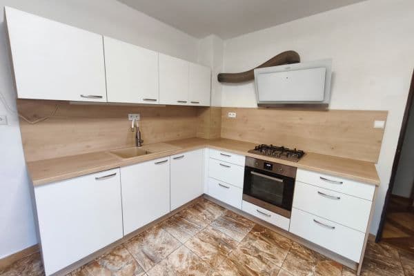 Predaj bytu 2-izbový 80 m², Havířská, Zastávka Predaj bytu 2-izbový 80 m², Havířská, Zastávka