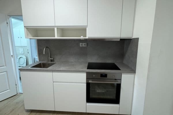 Prenájom bytu 2-izbový 48 m², Kravařská, Ostrava Prenájom bytu 2-izbový 48 m², Kravařská, Ostrava