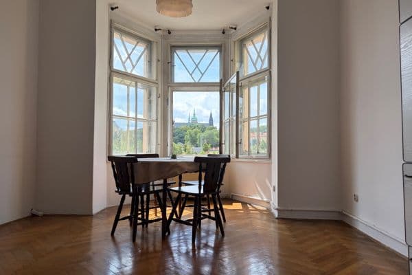 Predaj bytu 4-izbový 110 m², Václavkova, Praha Predaj bytu 4-izbový 110 m², Václavkova, Praha