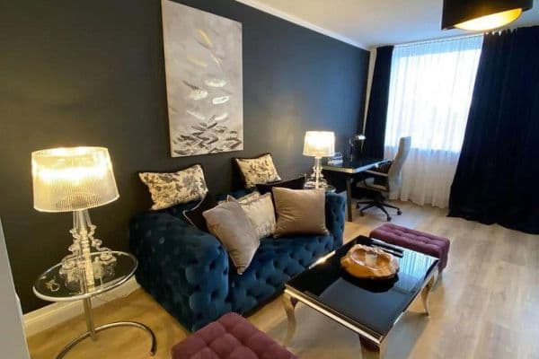 Prenájom bytu 2-izbový 60 m², Mannheim, Bádensko-Wurttembersko Prenájom bytu 2-izbový 60 m², Mannheim, Bádensko-Wurttembersko