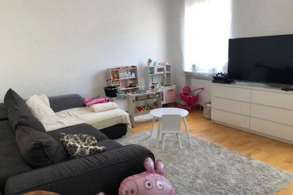 Prenájom bytu 2-izbový 49 m², Ludwigsburg Prenájom bytu 2-izbový 49 m², Ludwigsburg