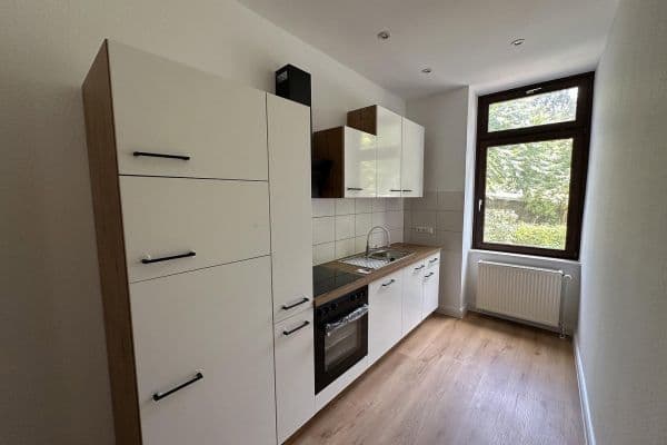 Prenájom bytu 4-izbový 115 m², Offenbach Prenájom bytu 4-izbový 115 m², Offenbach