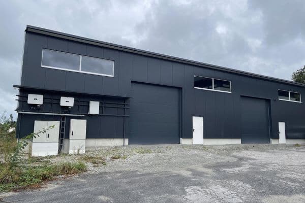 Prenájom nebytového priestoru 930 m², Lauterbachstraße 89, Eggenfelden, Bavorsko Prenájom nebytového priestoru 930 m², Lauterbachstraße 89, Eggenfelden, Bavorsko